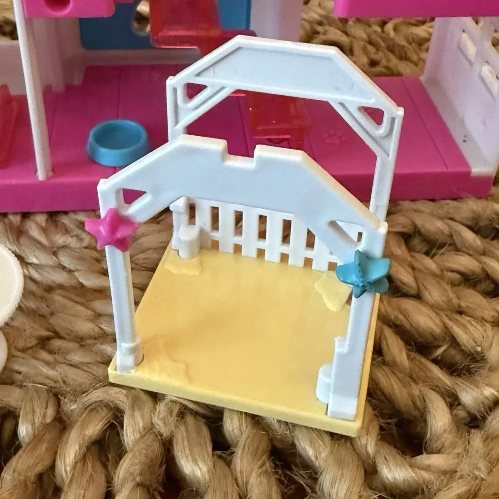 Barbie Pet Care Puppy Playhouse –‎ Slide, Elevator, Swing, Patio Fence, Table